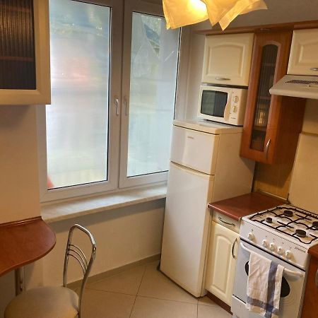 Apartament Przy Stadionie Apartamento Tychy Exterior foto